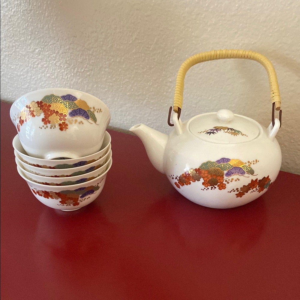 Japanese made white with floral design teapot and cup set, 6 piece set